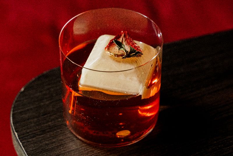 Slice of Life-cocktail_NA50BB25-51-100-LIP